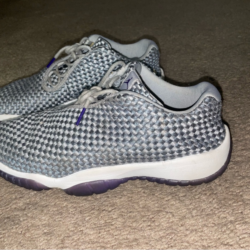 Jordan Women's Sneakers in Gray and Purple